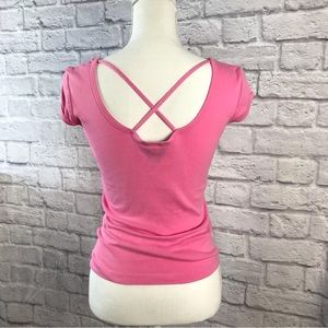 New in Package Cut Out Back‎ Crisscross Scoop Tee Victoria’s Secret and NOOP